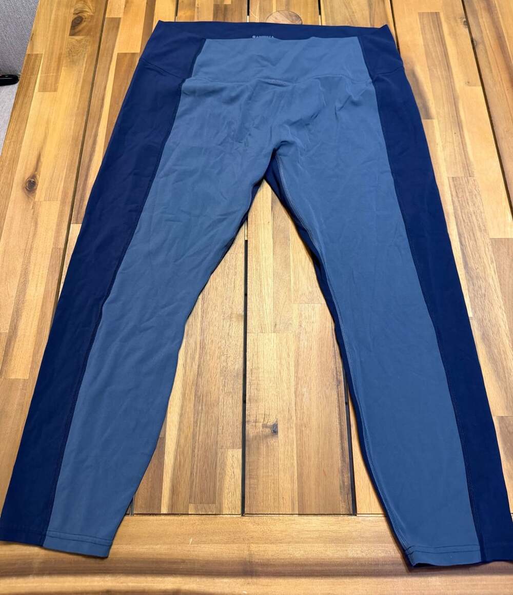Athleta Transcend Colorblock 7/8 Tight 2X Blue